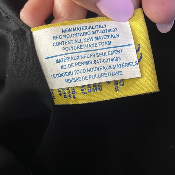 Plush TIKI backpack like new condition! - Picture 9 of 11